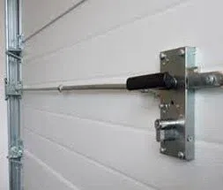 Henrico Local Locksmith Henrico, VA 804-608-5330 Henrico Local Locksmith Henrico, VA 804-608-5330 - 17a-Garage-Door-Locks